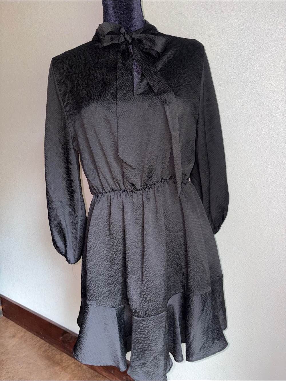 Vici Black Tie-Neck Long Sleeve Ruffle Hem Dress